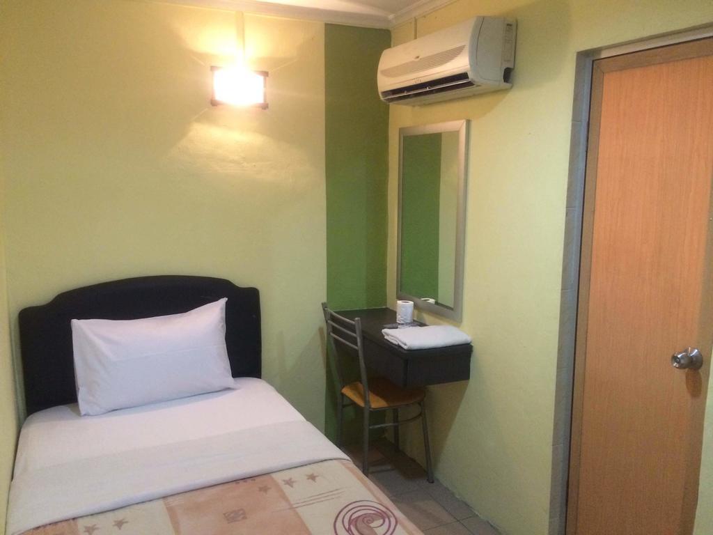 City Star Hotel Kulai Cameră foto